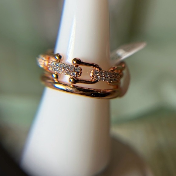 🐾 With Confidence 🐾 - Picture 3 of 9